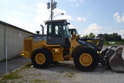 JOHN DEERE 544K ARTICULATING WHEEL LOADER W/ QUICK ATTACHW W/ 3RD VALVE W/ ENCLOSED CAB HEAT & AIR W