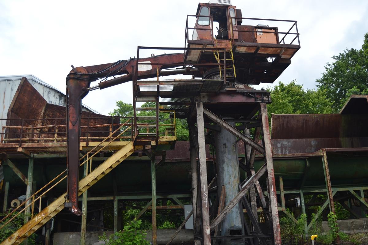 BARKO STATIONARY KNUCKLEBOOM LAODER