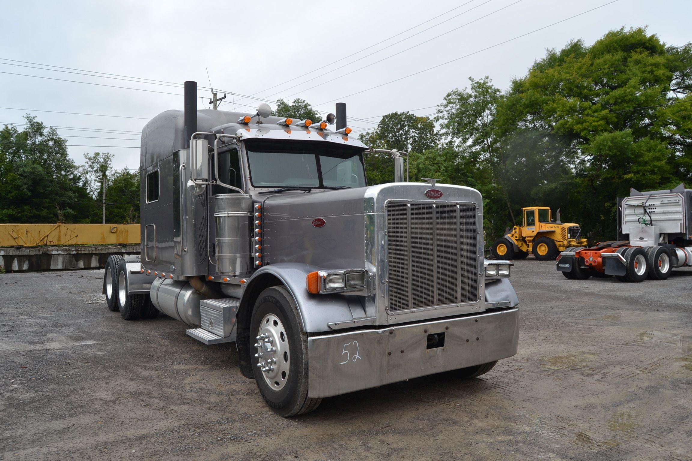 "2006 PETERBUILT 370 EXHD ROAD TRACTOR W/SLEEPER W/C15 CAT ENGINE W/18 SPD TRANS W/AIR RIDE W/NEW 11