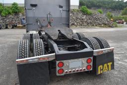 "2006 PETERBUILT 370 EXHD ROAD TRACTOR W/SLEEPER W/C15 CAT ENGINE W/18 SPD TRANS W/AIR RIDE W/NEW 11