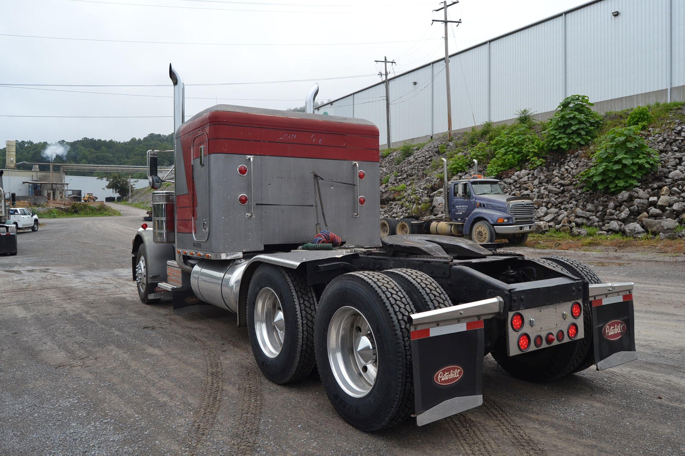"1984 PETERBUILT MODEL 359 ROAD TRACTOR W/SLEEPER W/3406B CAT ENGINE (COMPLETE REBUILD IN  NOV. 2023