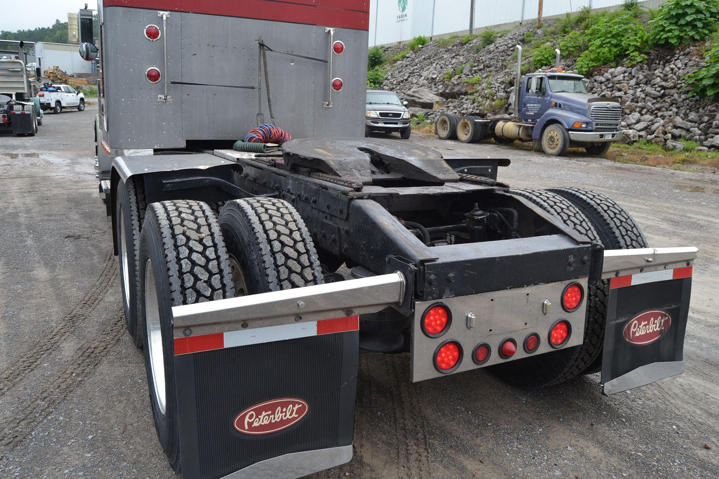 "1984 PETERBUILT MODEL 359 ROAD TRACTOR W/SLEEPER W/3406B CAT ENGINE (COMPLETE REBUILD IN  NOV. 2023