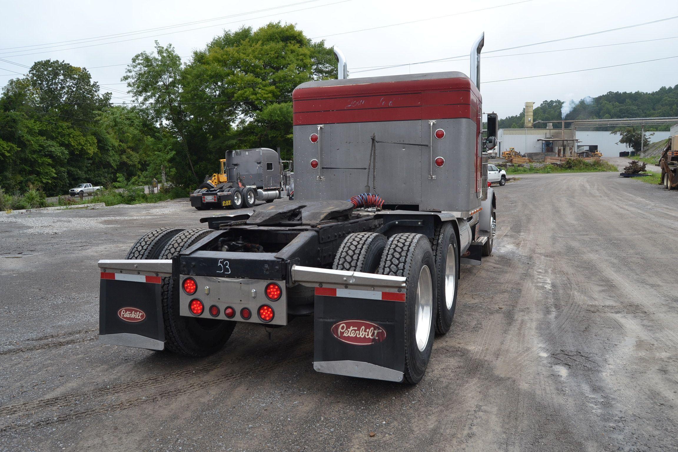 "1984 PETERBUILT MODEL 359 ROAD TRACTOR W/SLEEPER W/3406B CAT ENGINE (COMPLETE REBUILD IN  NOV. 2023