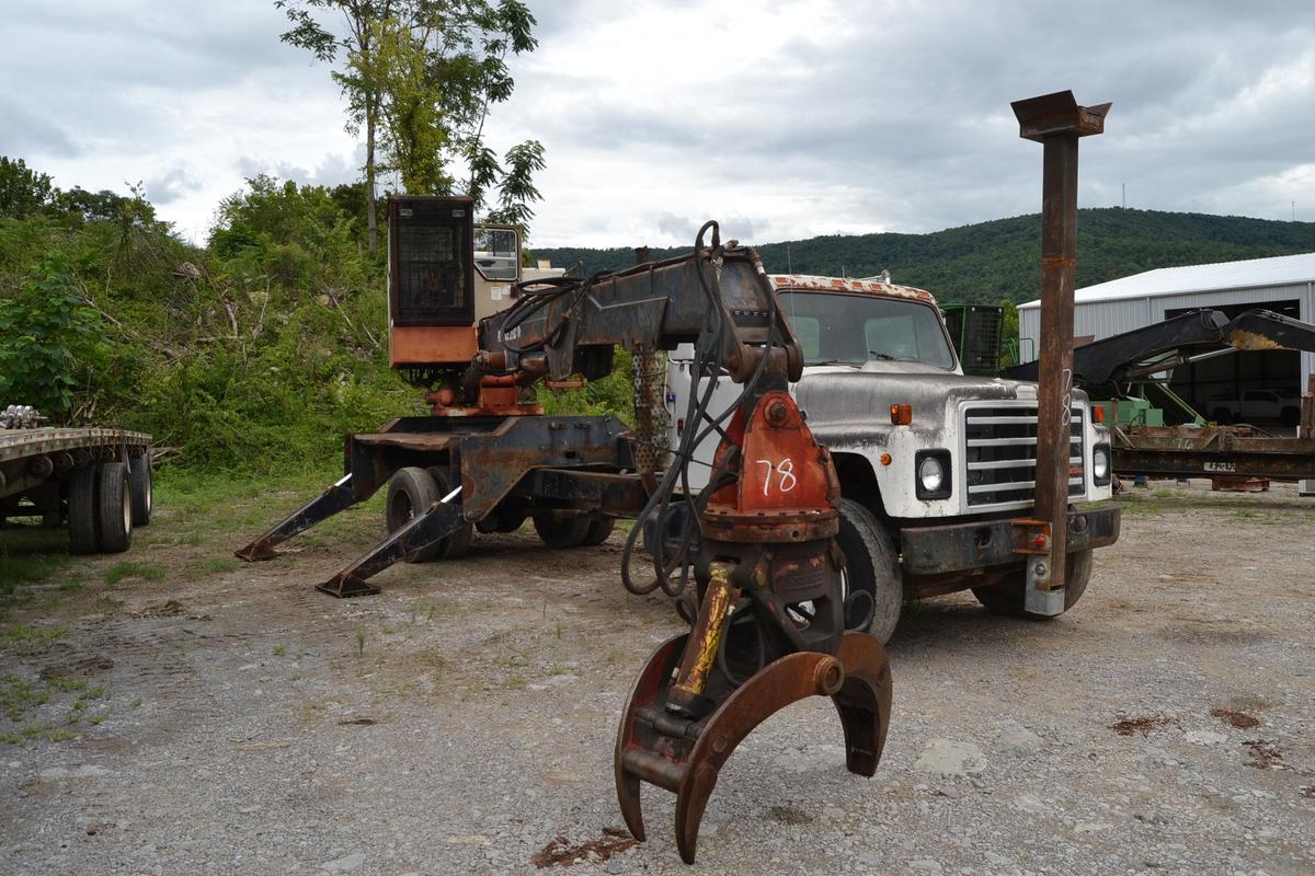 PRENTICE 210D KNUCKLEBOOM LOAER W/ CONT GRAPPLE W/SAW PACKAGE HOOK UP MOUNTED ON INTERNATIONAL SINGL