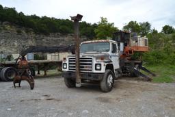 PRENTICE 210D KNUCKLEBOOM LOAER W/ CONT GRAPPLE W/SAW PACKAGE HOOK UP MOUNTED ON INTERNATIONAL SINGL