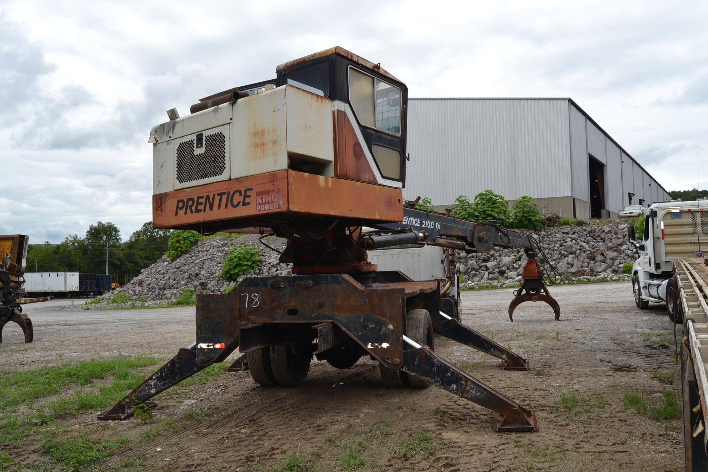 PRENTICE 210D KNUCKLEBOOM LOAER W/ CONT GRAPPLE W/SAW PACKAGE HOOK UP MOUNTED ON INTERNATIONAL SINGL