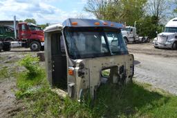 2006 INTERNATIONAL 9900 CAB