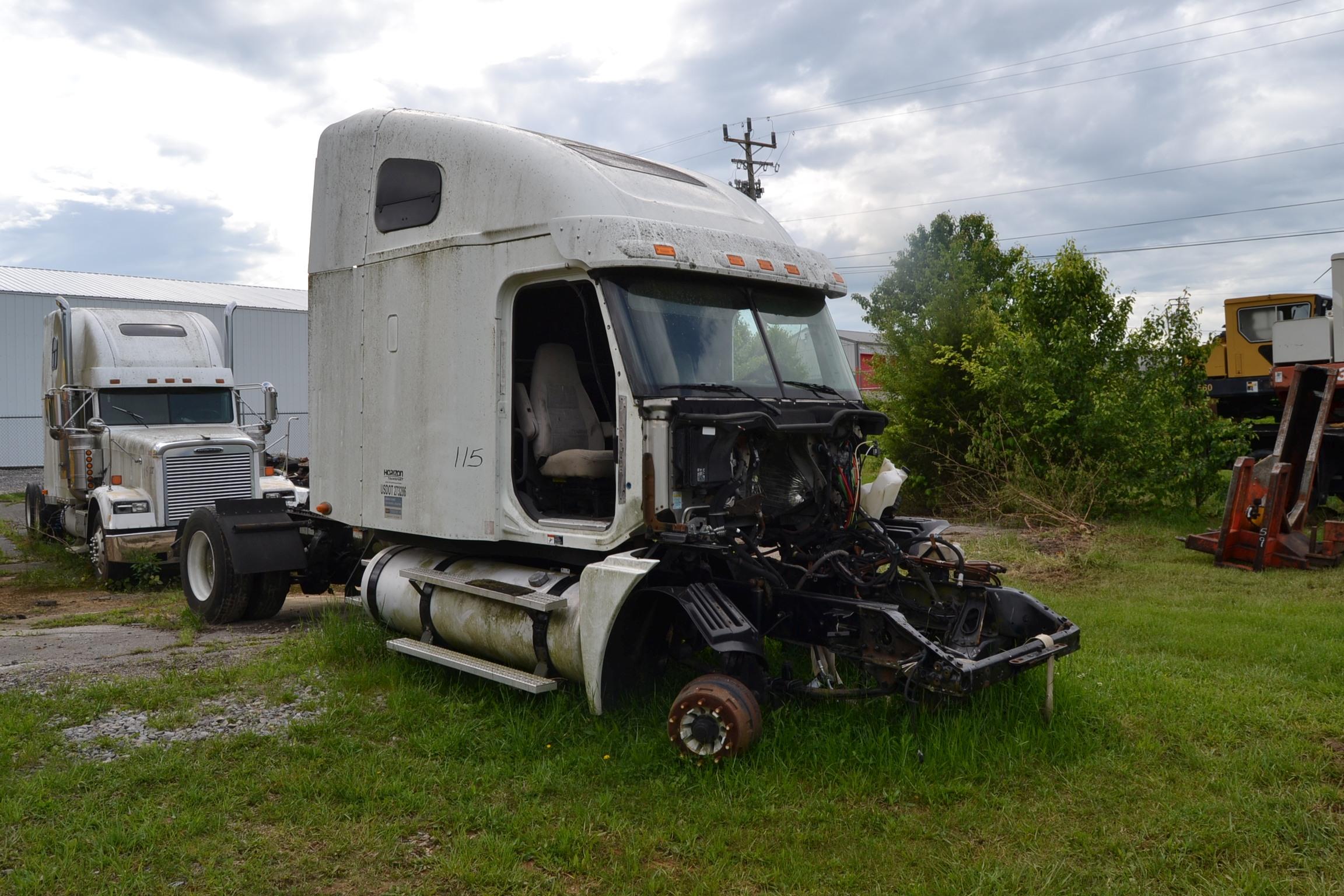 2009 SINGLE AXLE TRUCK FOR PARTS NO MOTOR OR TRANS