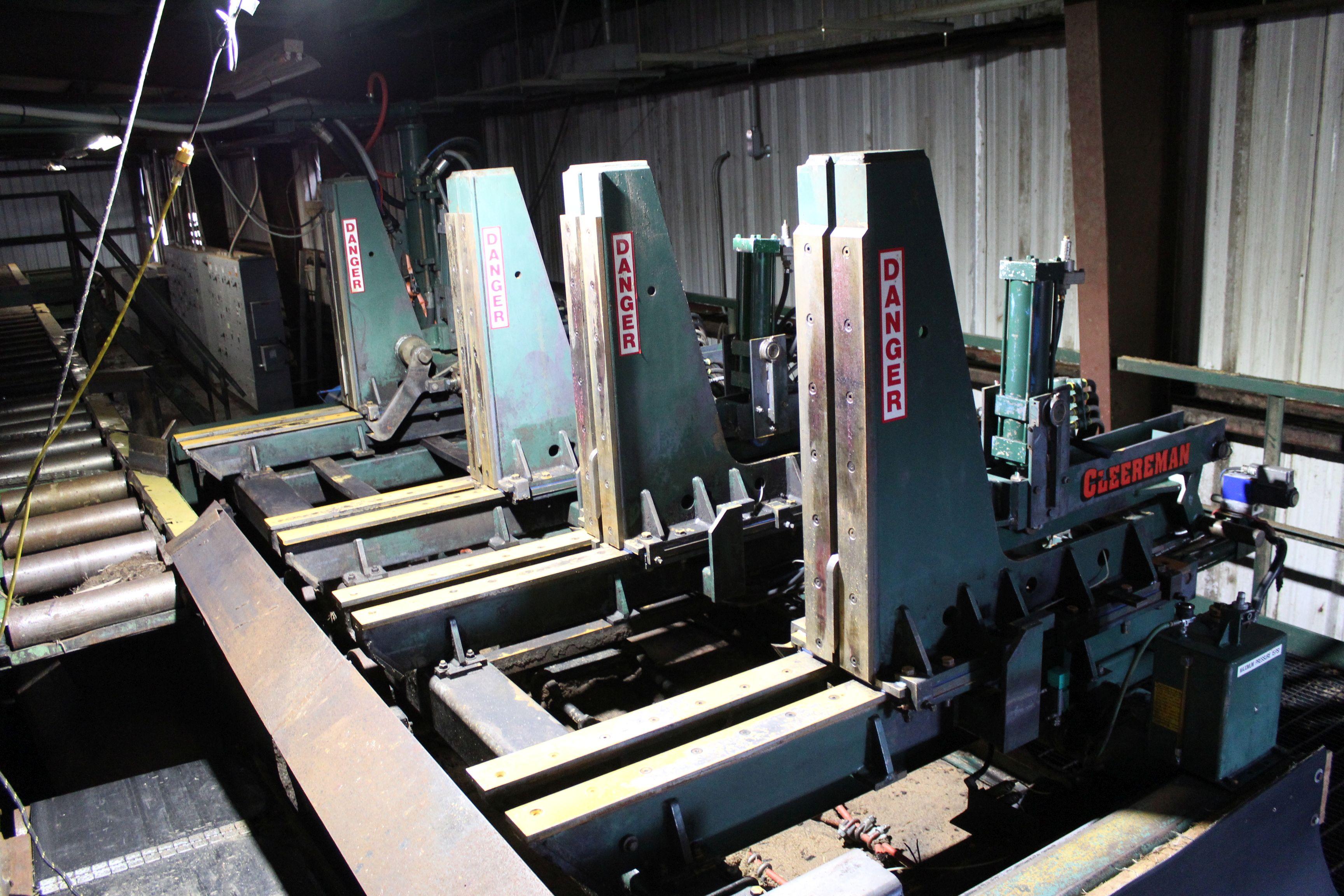 "1999 CLEEREMAN MODEL LP42 4 HEAD BLOCK CARRIAGE W/ ON BOARD TURNERS W/ TRACKWAY  W/40HP HYDRAULIC P