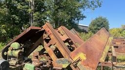 IRVINGTON MOORE 7' STACKER W/BREAK DOWN W/INFEED CHAIN LOCATIED IN ELKINS WV