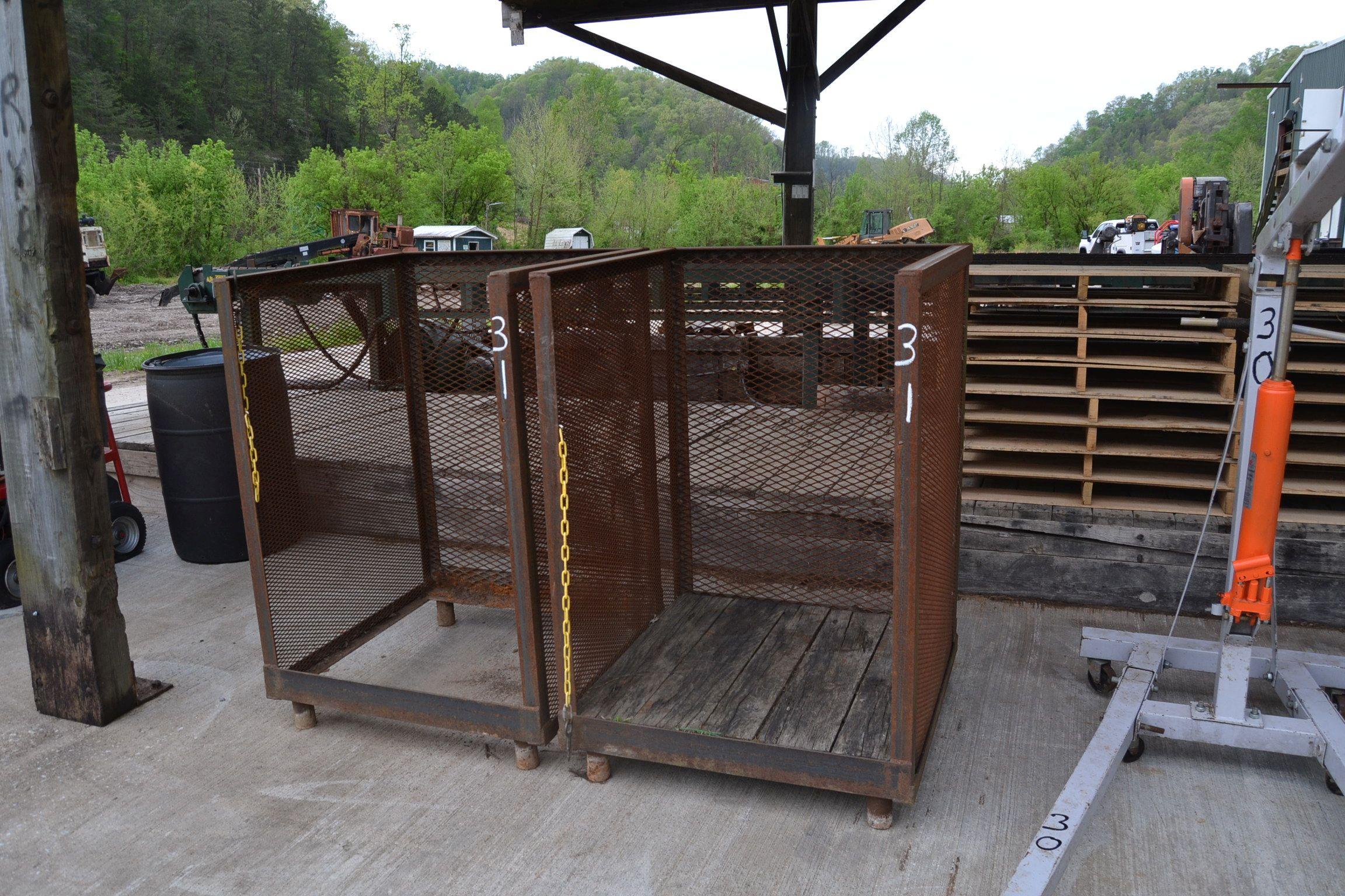 2 SAFETY RACKS FOR OXYGEN BOTTLES