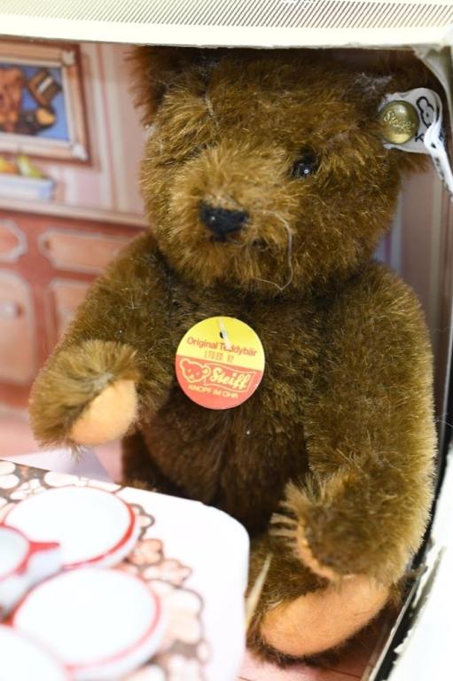 1982 Steiff Teddy Bear Tea Party Set In Box