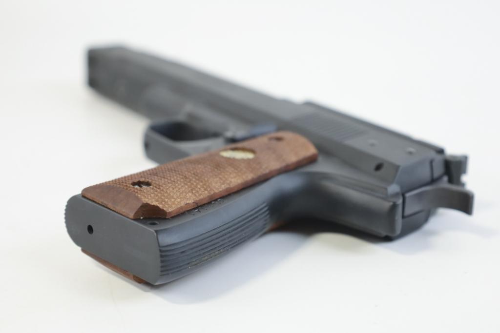 Beeman P1 Magnum .177 Cal Air Pistol In Box