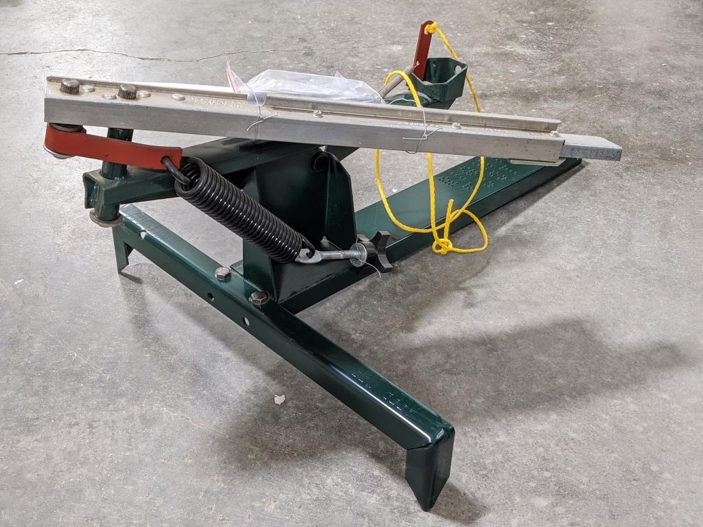 Trius Model 73X Products Clay Pidgeon Thrower.