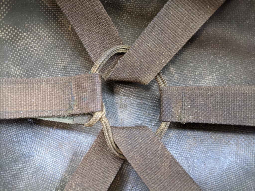 US Military Balistic Helmet w/ Liner.
