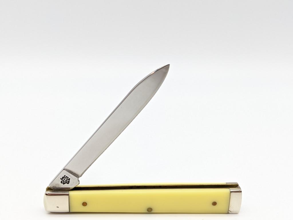 2001 Case XX Smooth Yellow Doctors Knife 3185