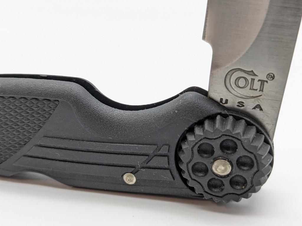 NIB Colt Revolver Lockback Pocket Knife Model CT12