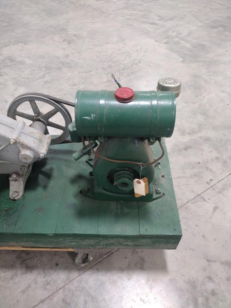 Lauson Engine with Deming Pump and Pump Jack