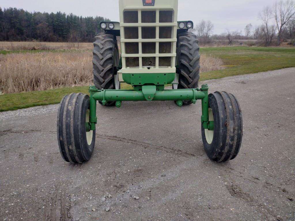 1969 Oliver 1750