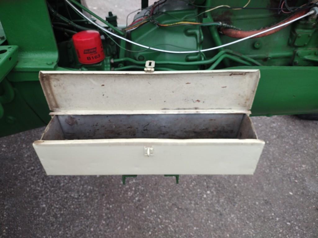 1969 Oliver 1750