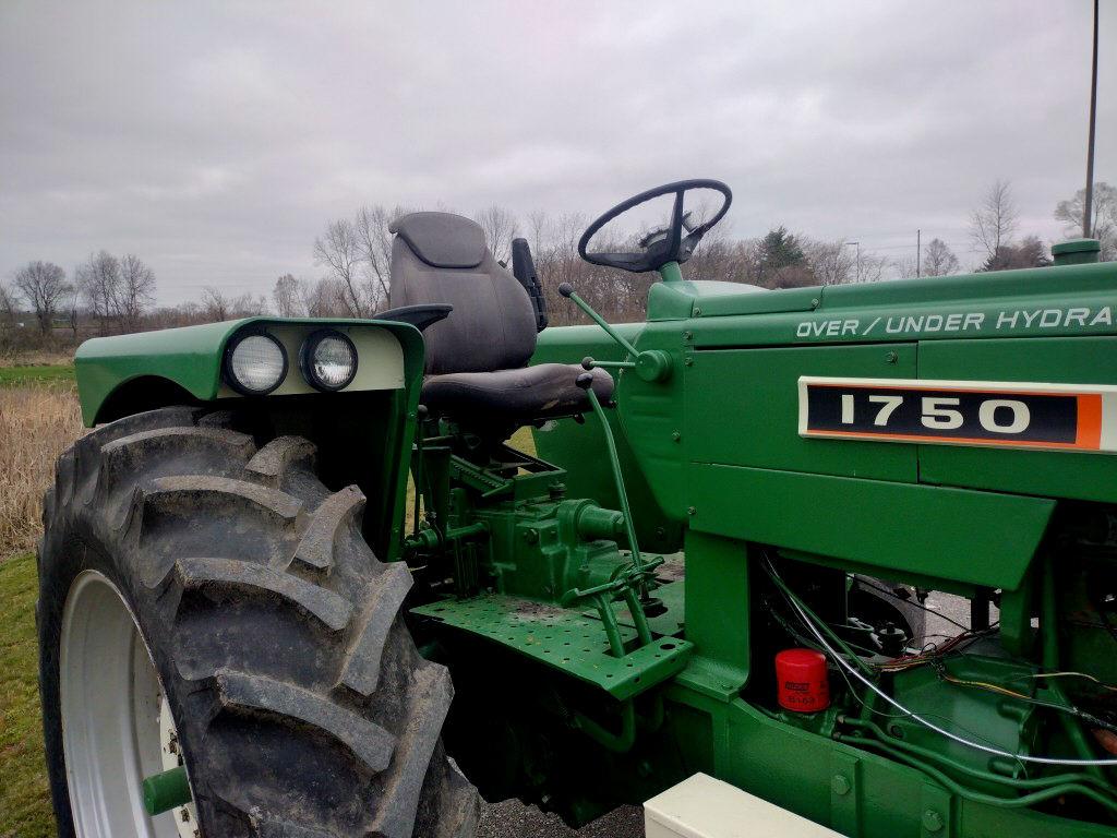 1969 Oliver 1750