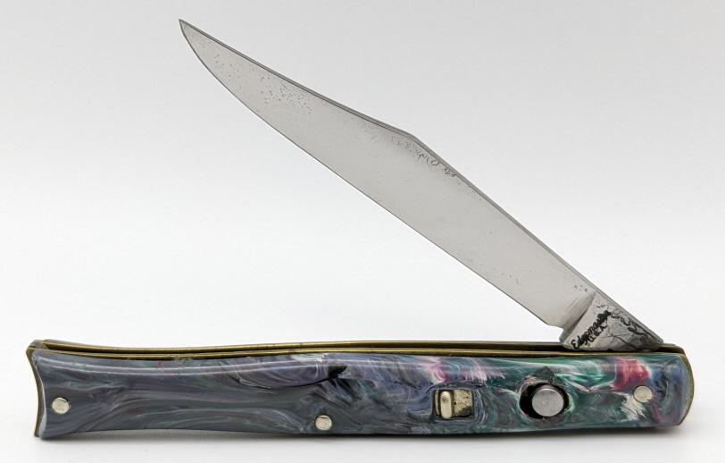 Edgemaster Marbled Fishtail Switchblade