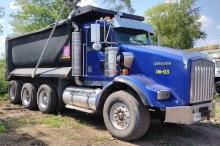 2003 Kenworth T800 Triple Axle Dump Truck