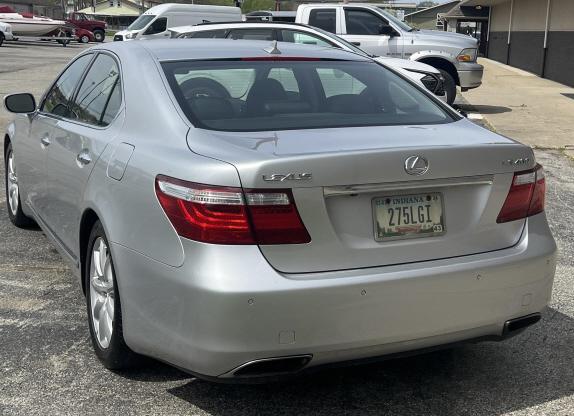 2007 Lexus LS 4-Door Sedan