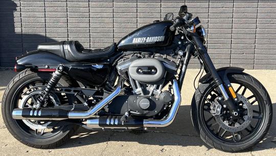 2016 Harley-Davidson XL1200 CX Roadster