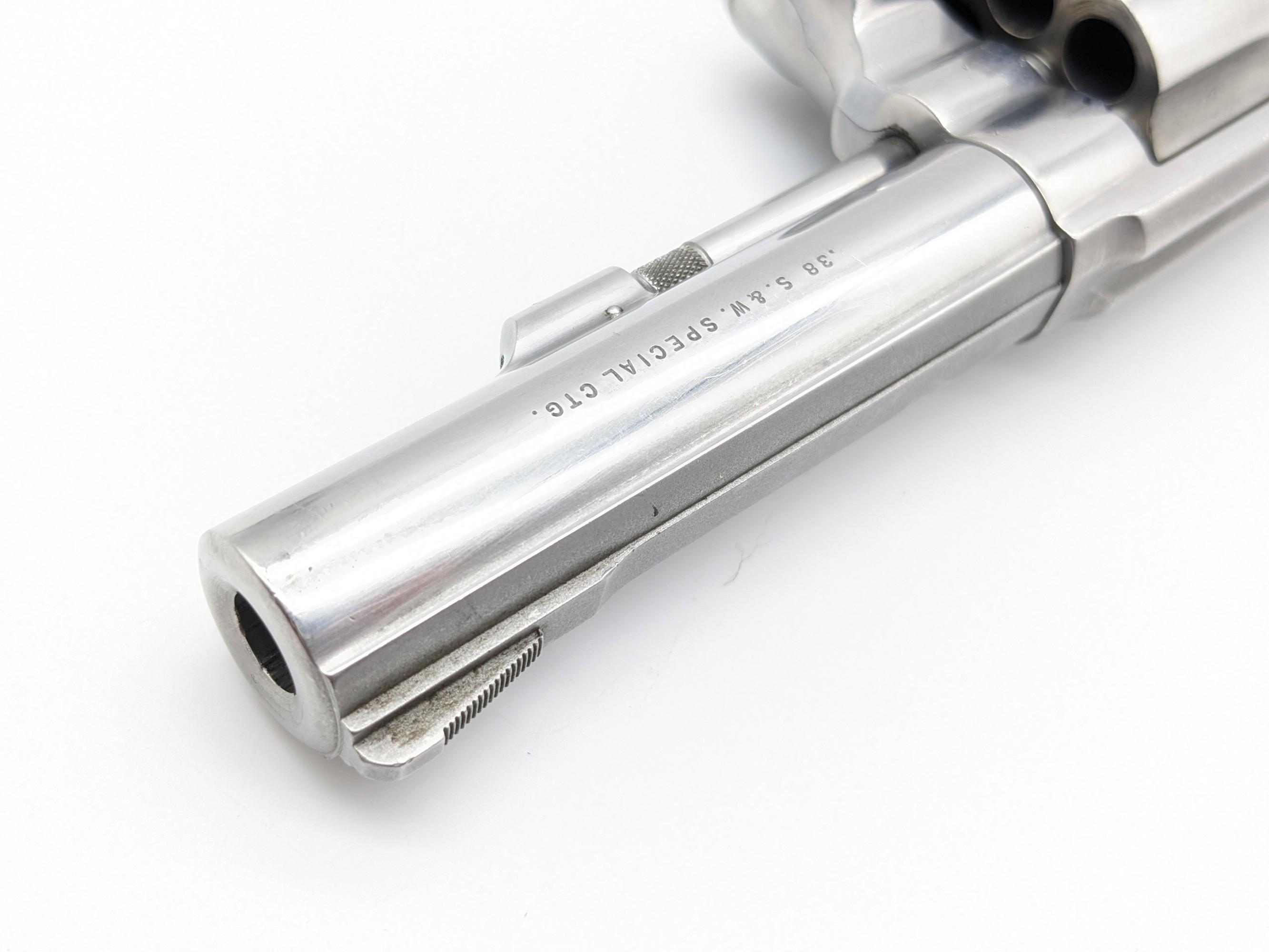 Smith & Wesson Model 64-5 Hammerless .38 Spl Revolver