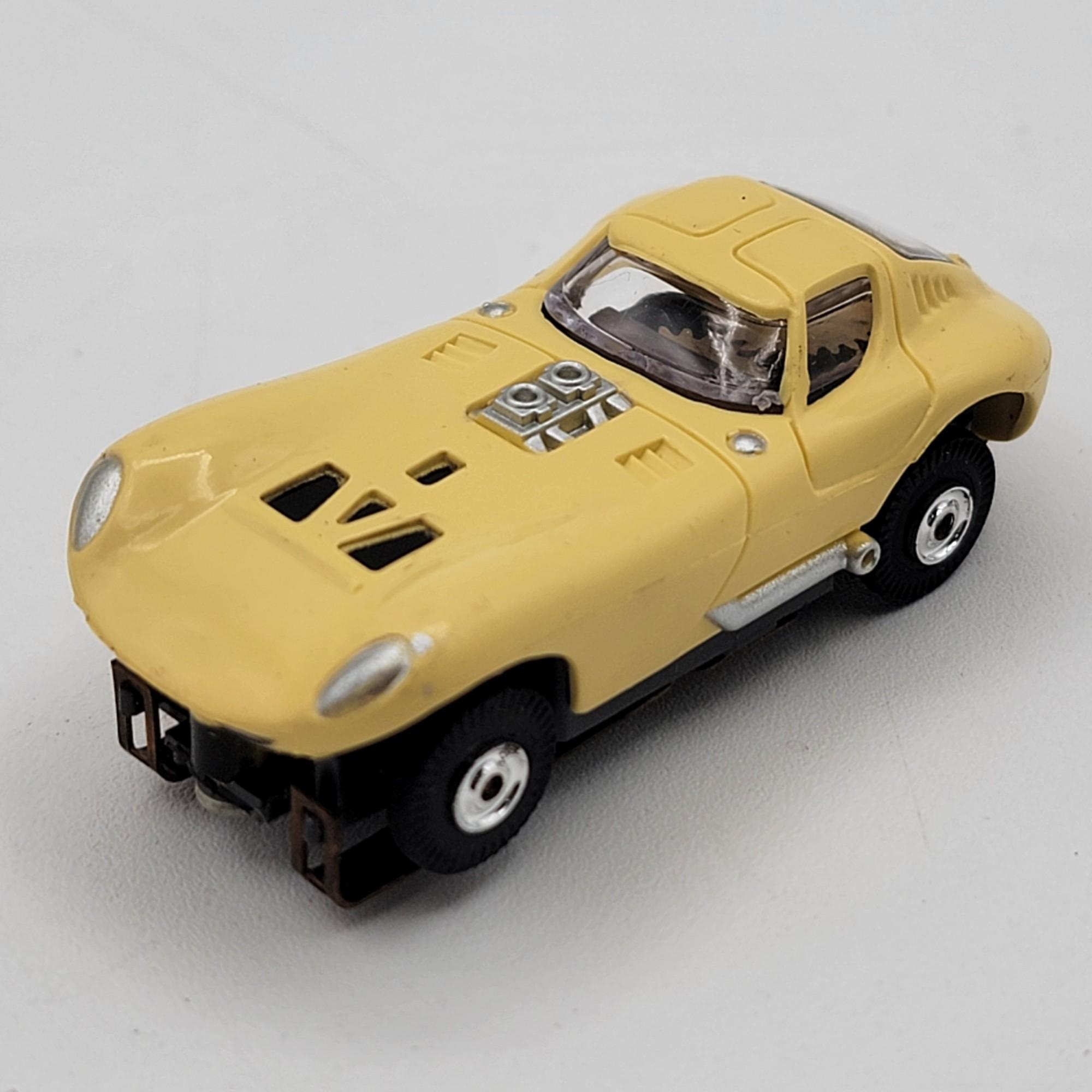 New In Box Aurora T-Jet Yellow Cheetah HO Scale Slot Car #1403