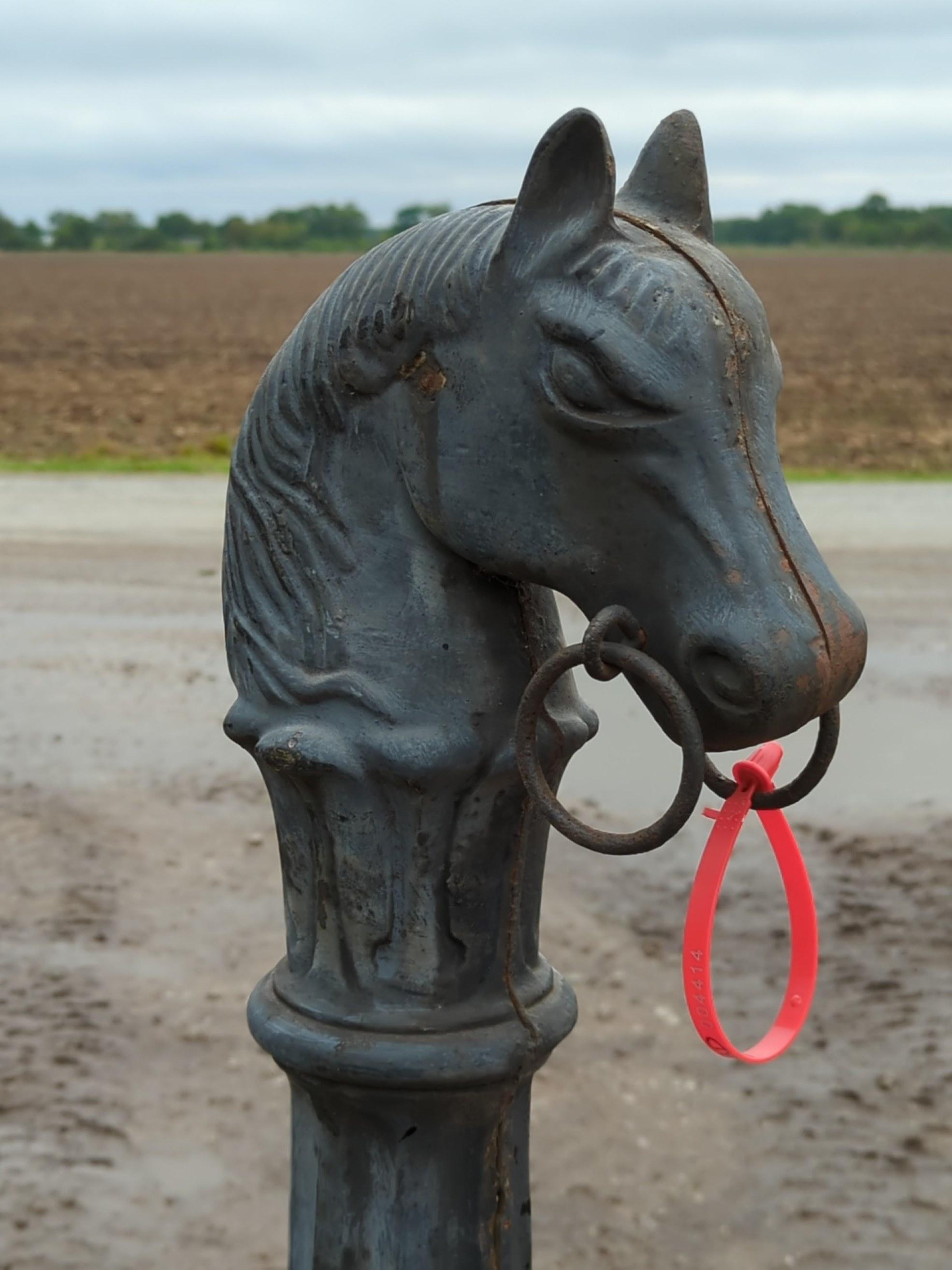 Vtg Cast Iron Hitching Post