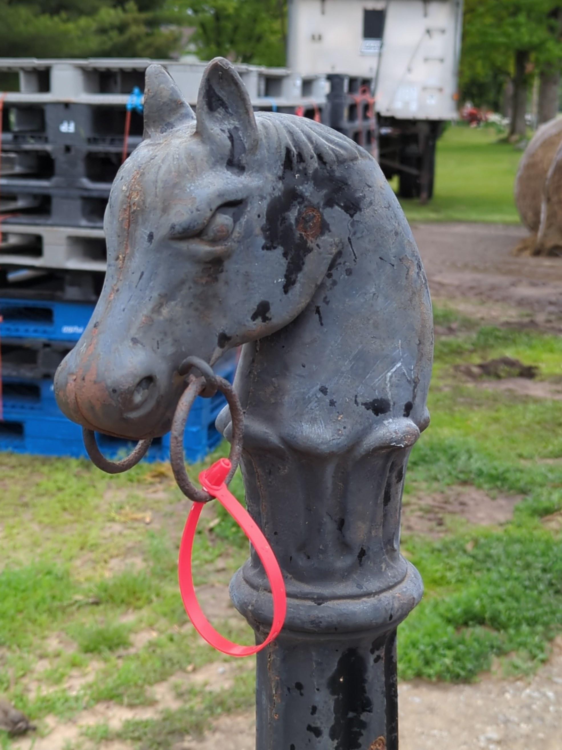 Vtg Cast Iron Hitching Post