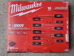 Milwaukee 10 PC 1000V Insulated Screwdriver Set w/ EVA Foam Case