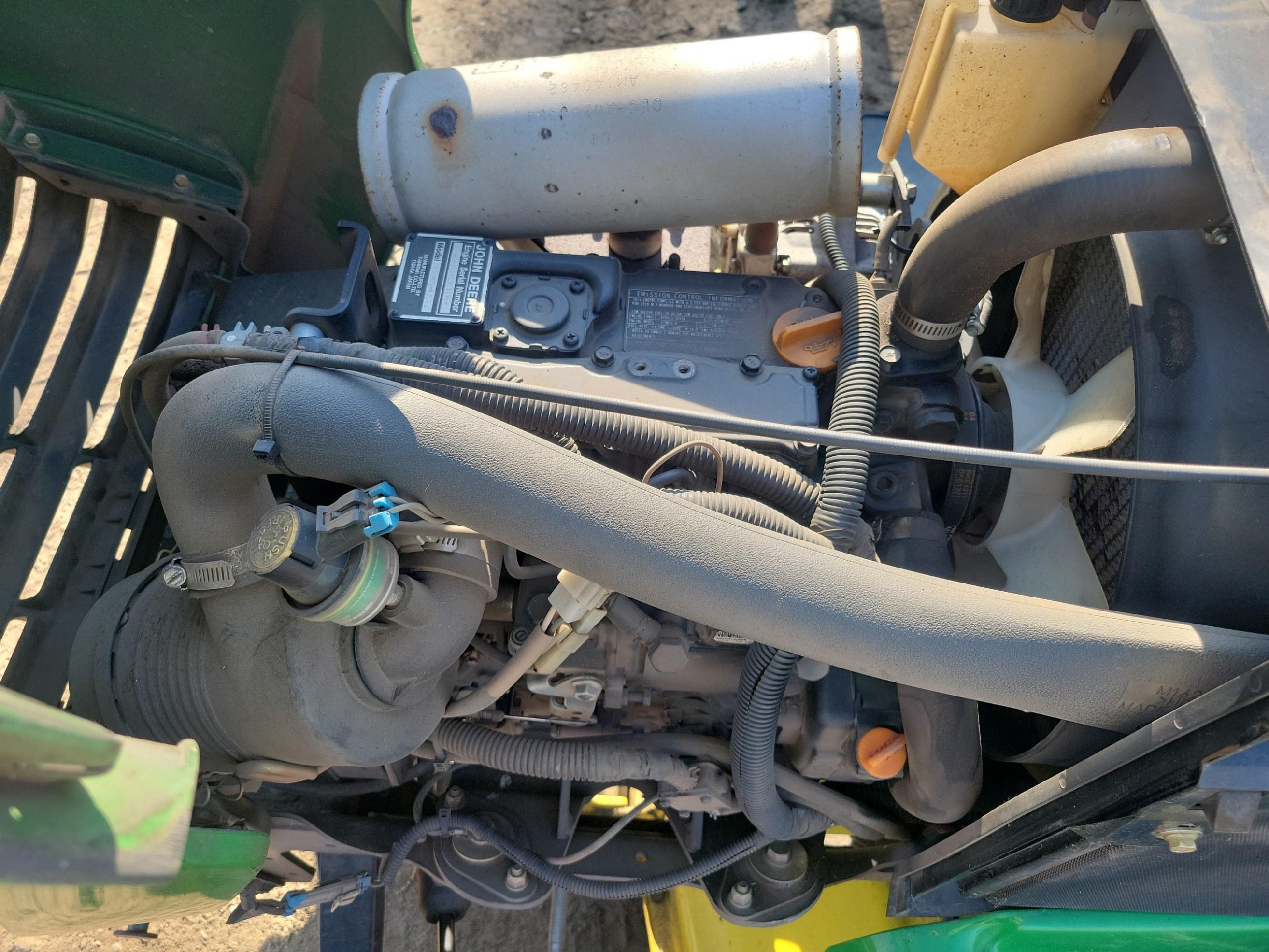 John Deere X740 Ultimate Riding Lawn Tractor
