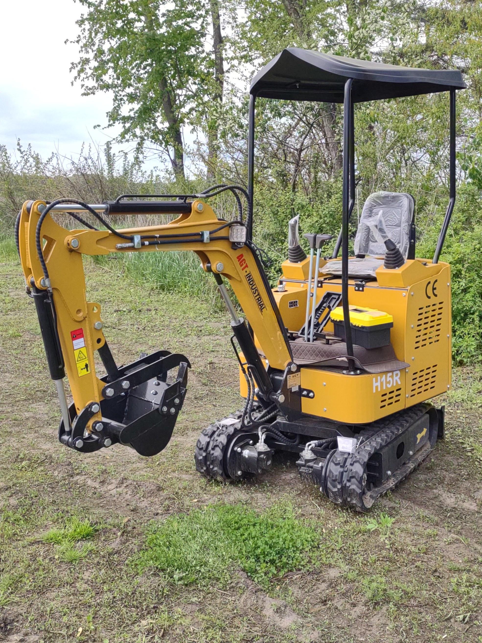 2024 AGT Industrial H15R Mini Excavator
