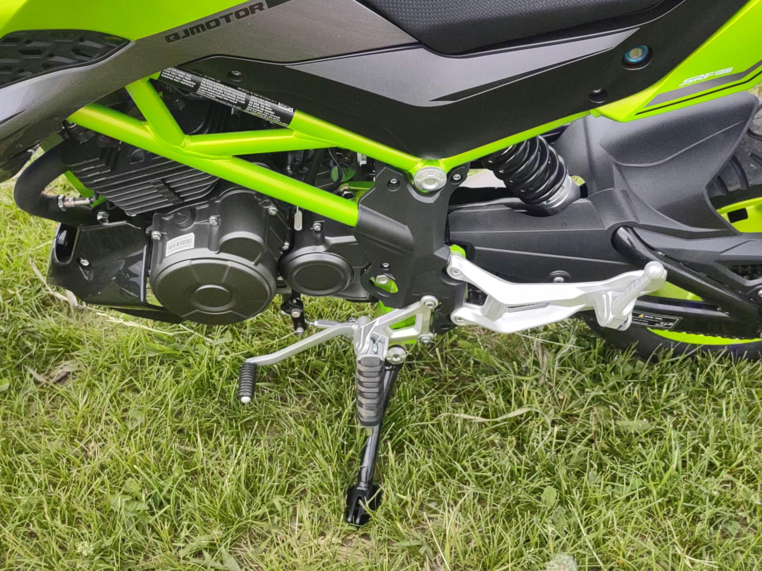 2023 QJ Motor SRF 135 Motorcycle