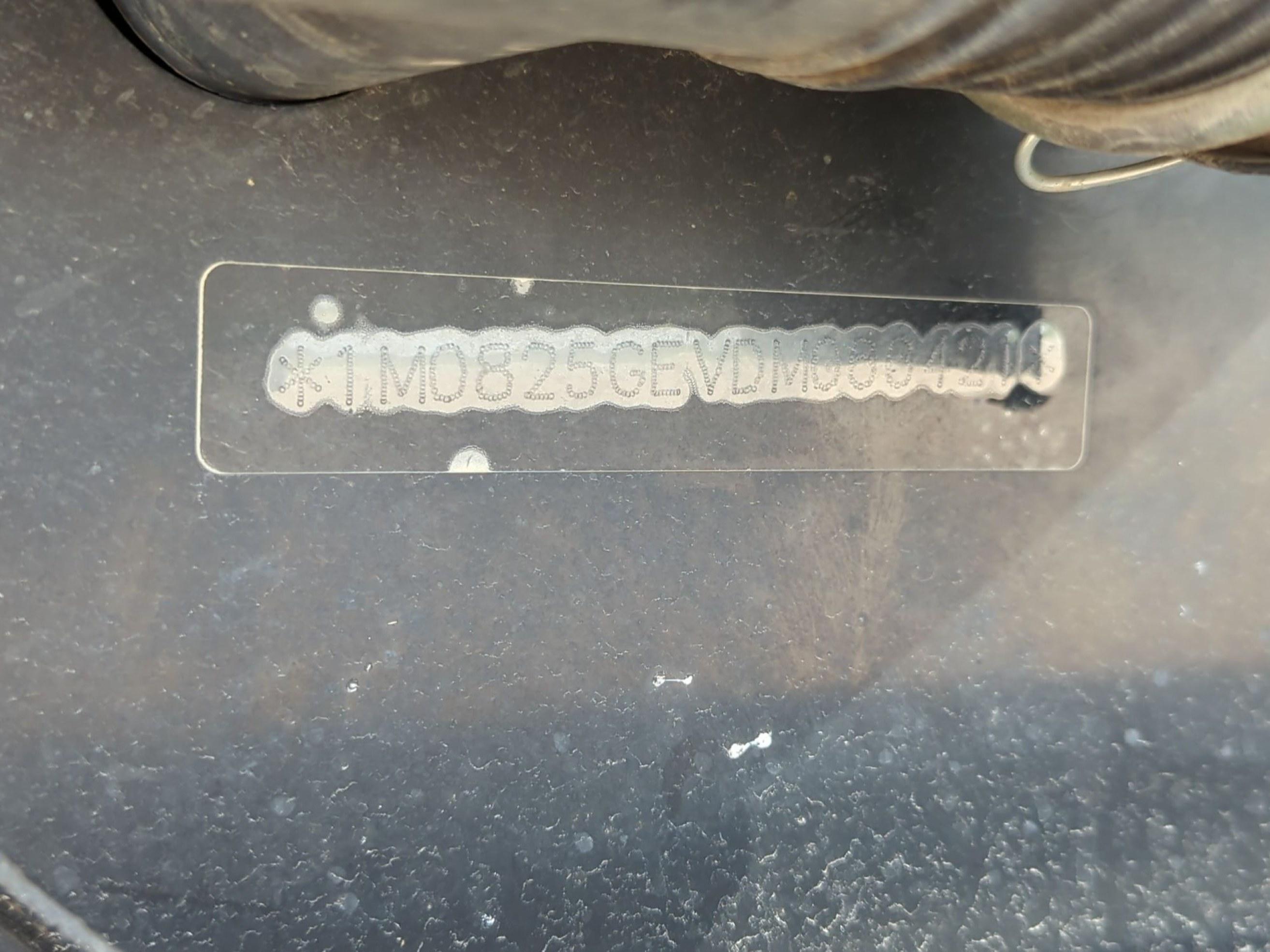 John Deere Gator 825i