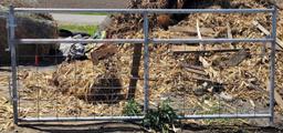 Metal Cattle Panel Gate