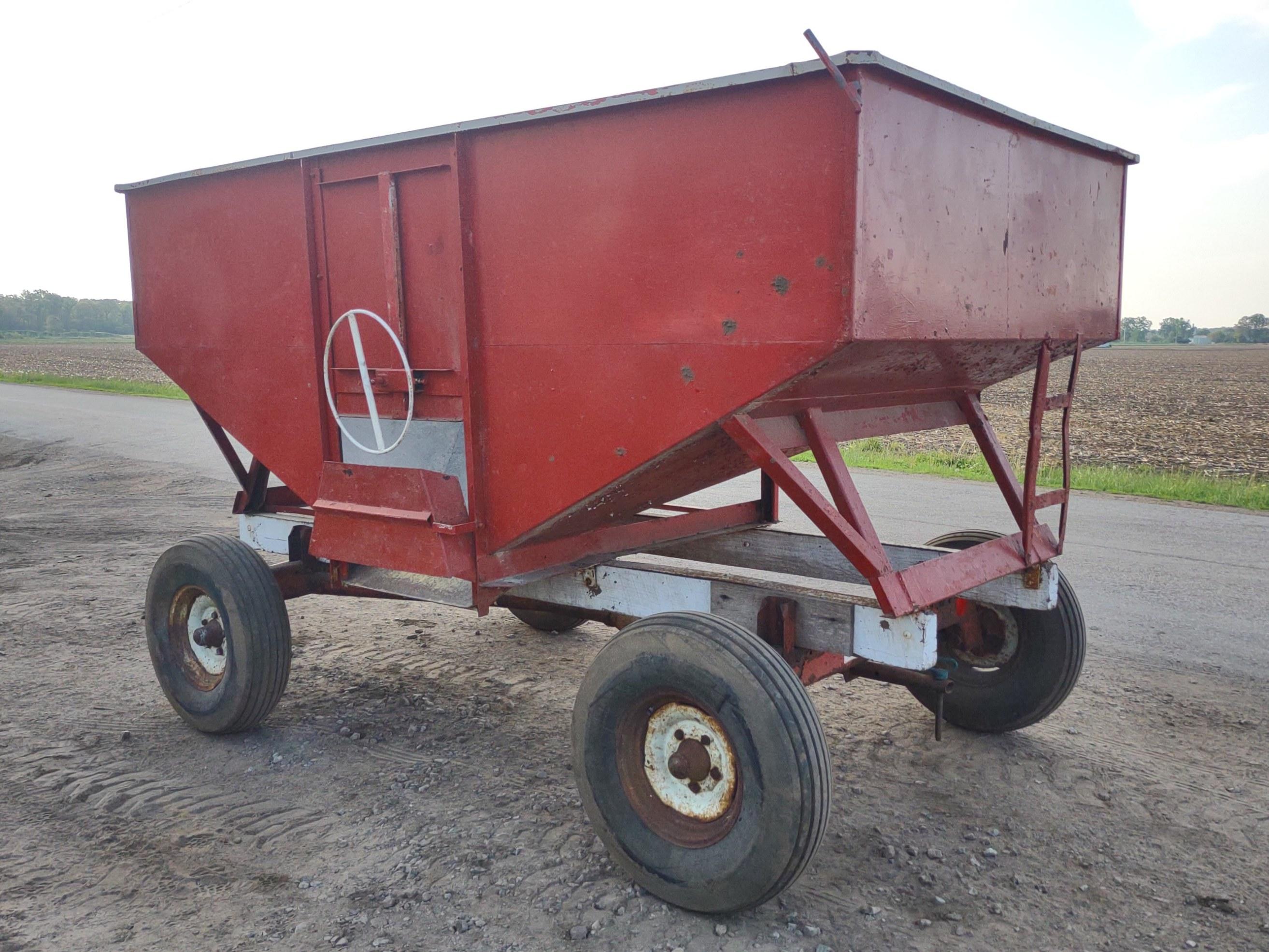 Gravity Grain Wagon