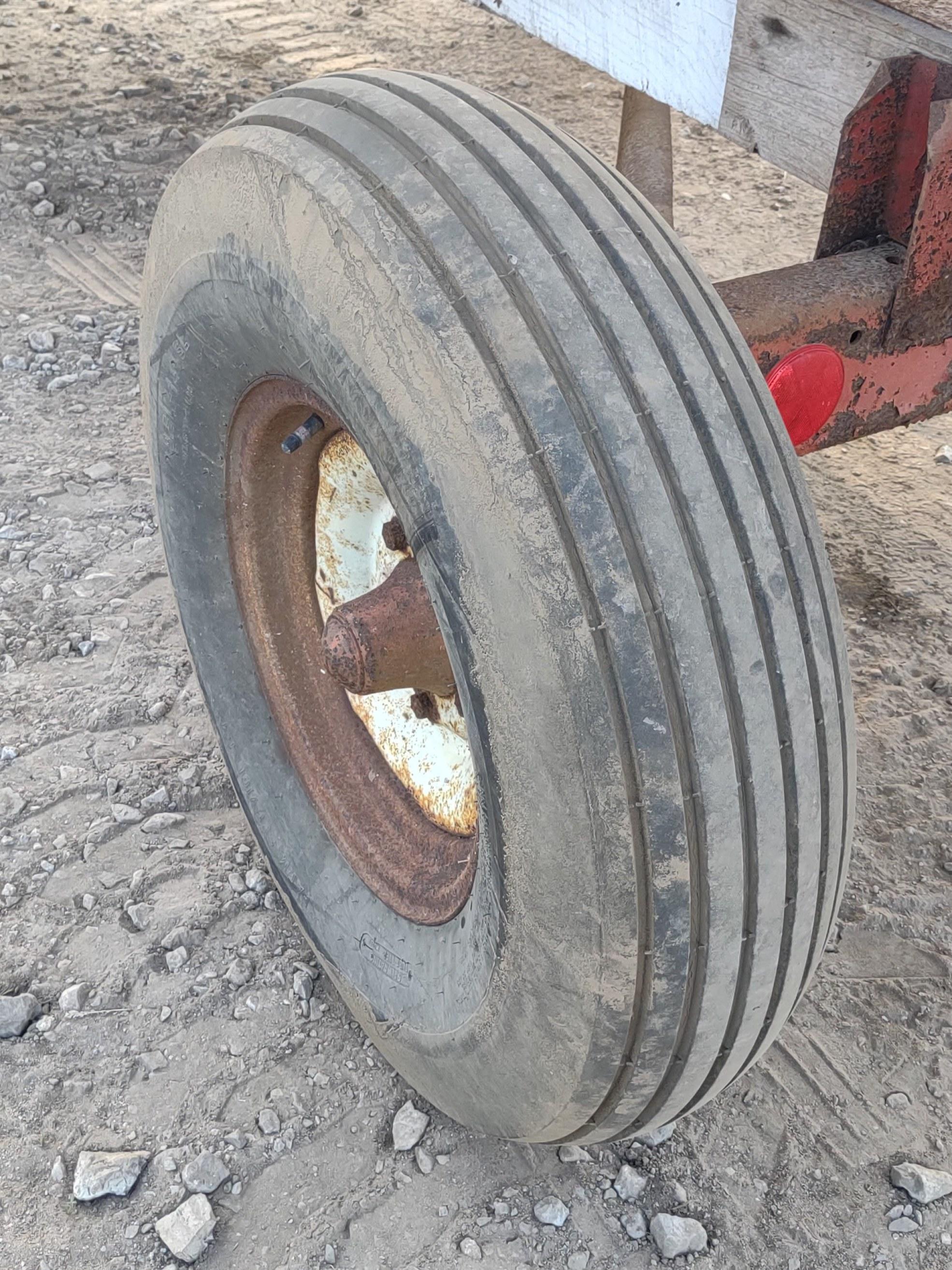 Gravity Grain Wagon