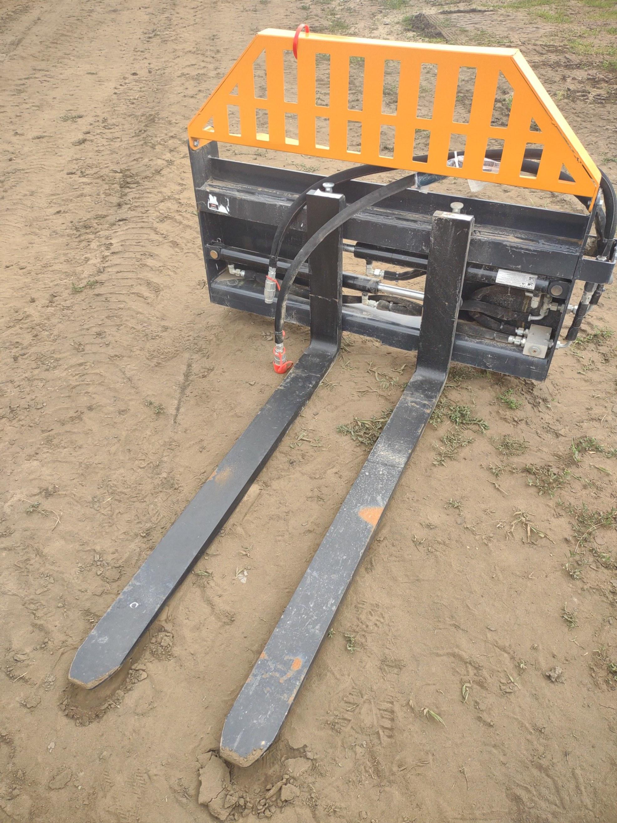 2024 Wolverine Quick Attachment Forks
