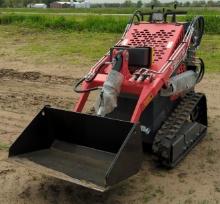 2024 AGT Mini Skid Steer Loader w/ 31.5"W Bucket