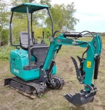 AGT Industrial KQ16R Mini Excavator
