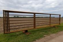 24' Free Standing Panels