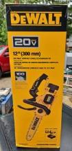 Dewalt 20V Max 12" Compact Cordless Chainsaw Kit