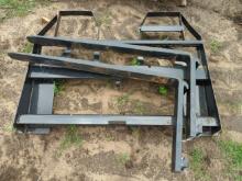 2024 AGT Pallet Forks 43" L