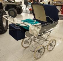 1950s Pedigree Baby Pram Buggie / Stroller