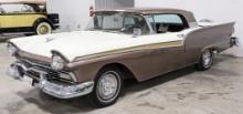 1957 Ford Fairlane 500 Skyliner