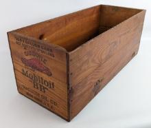 Early Gargoyle Mobiloil BB Oil One Gallon Cans Wooden Shipping Crate